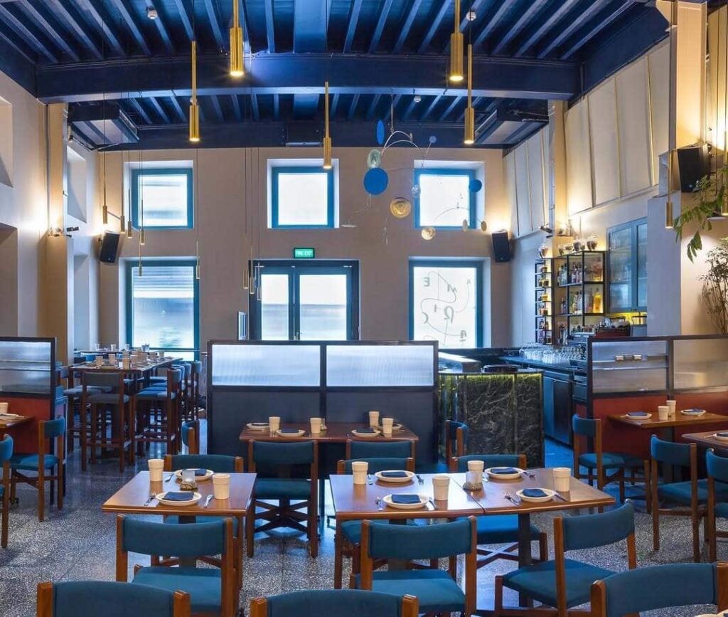 8. Americano , Kala Ghoda